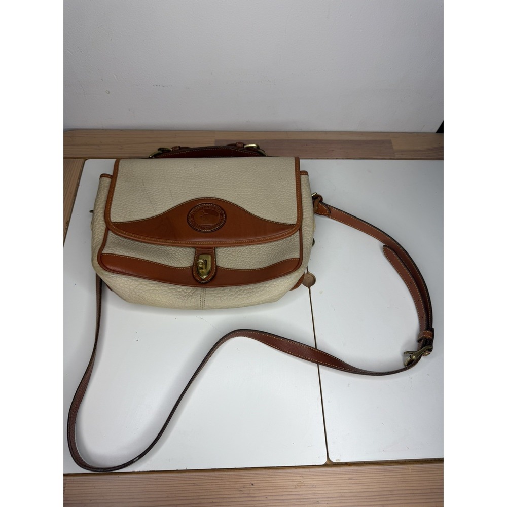 Vintage Dooney & Bourke Crossbody Carrier Bag All Weather Leather Bone Tan